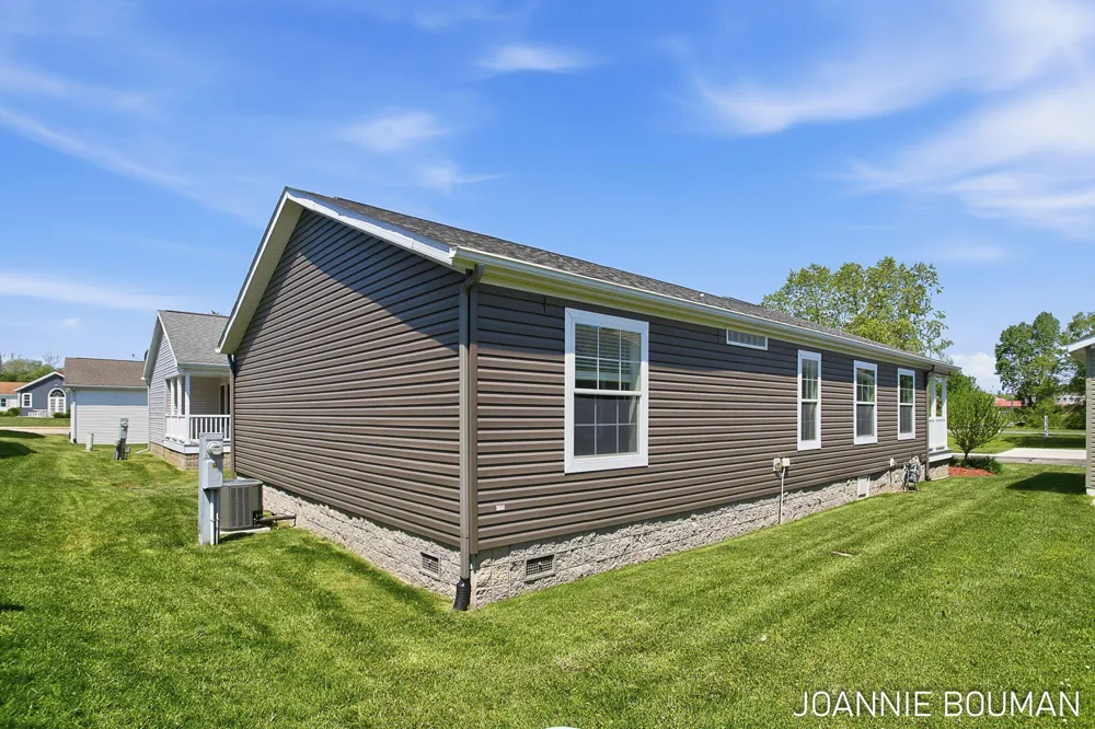 5230 E Sunfield Lane Fillmore Township, MI 49423