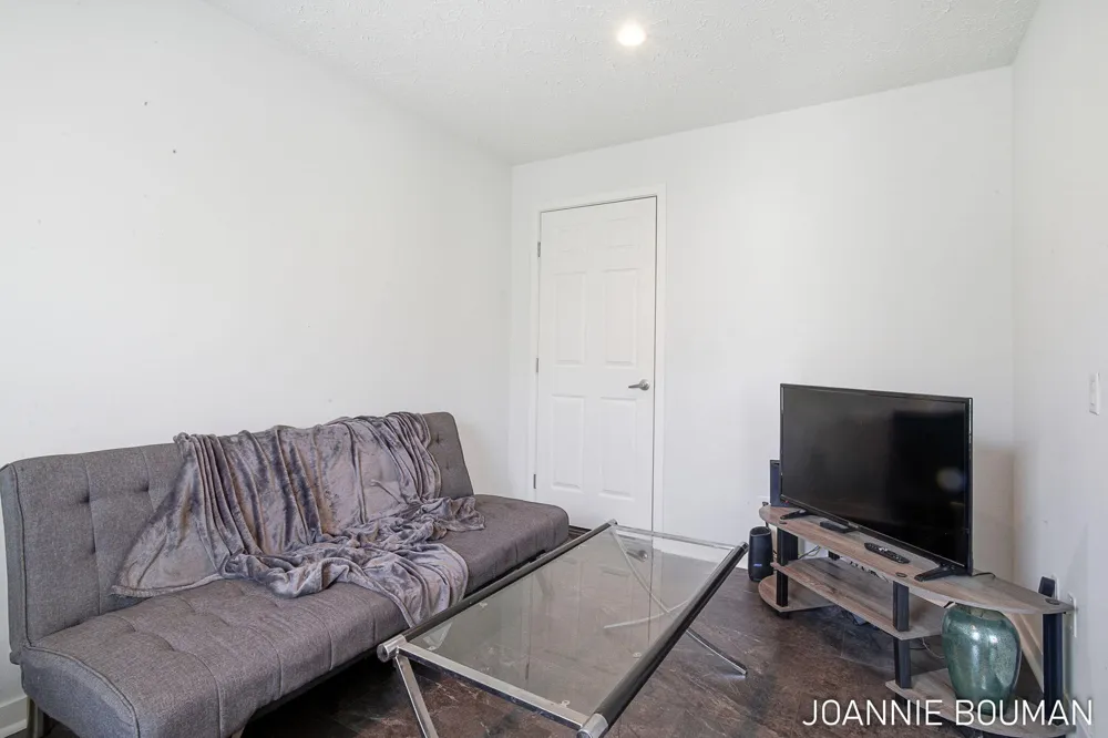 5230 E Sunfield Lane Fillmore Township, MI 49423