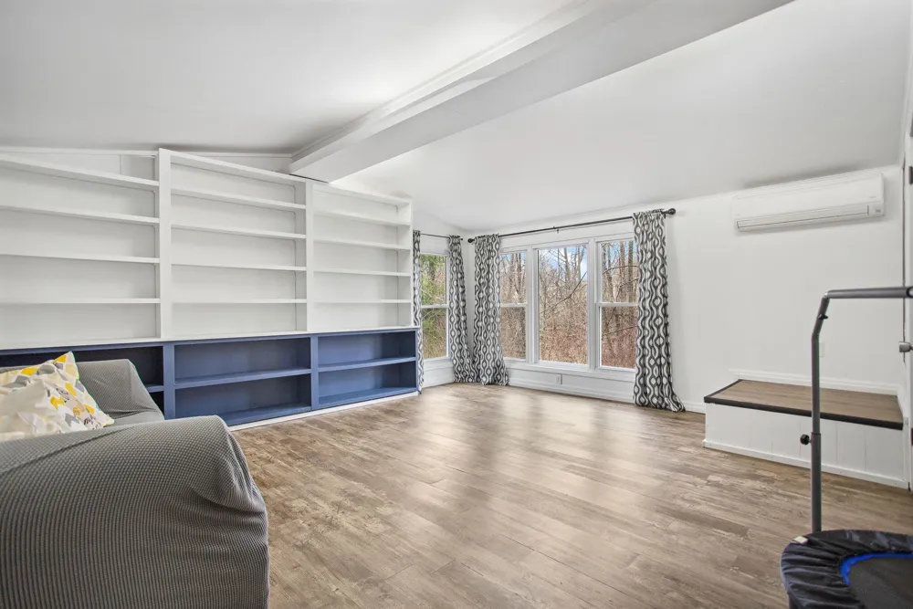 723 Arbor Court South Haven City, MI 49090