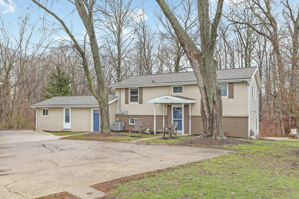 723 Arbor Court South Haven City, MI 49090