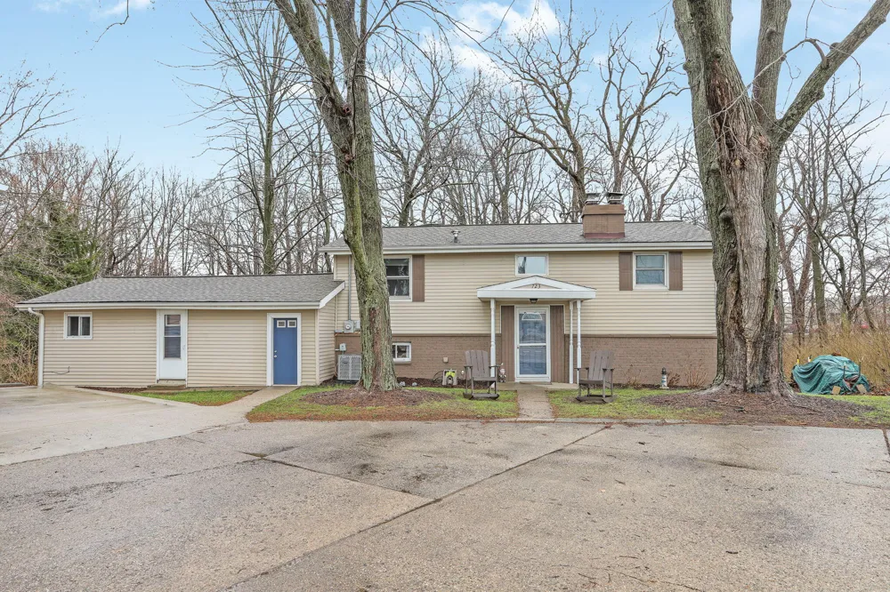 723 Arbor Court South Haven City, MI 49090