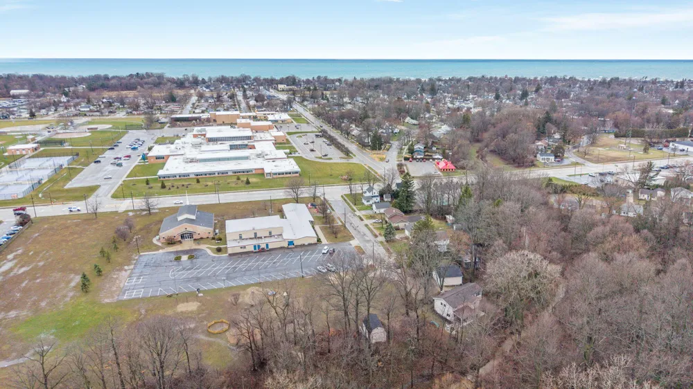 723 Arbor Court South Haven City, MI 49090