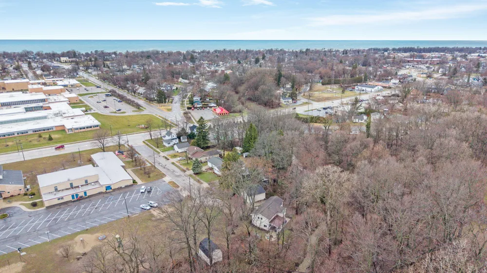 723 Arbor Court South Haven City, MI 49090