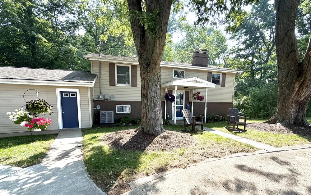 723 Arbor Court South Haven City, MI 49090