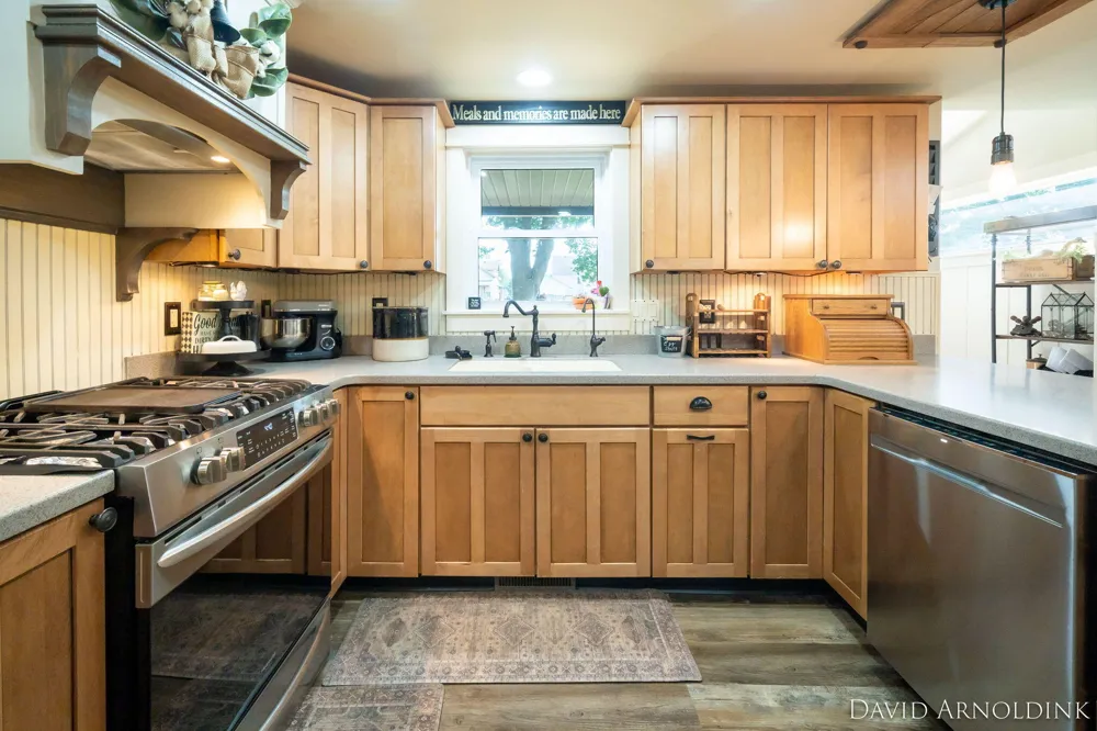 2325 Riley Court Jamestown Charter Township, MI 49426