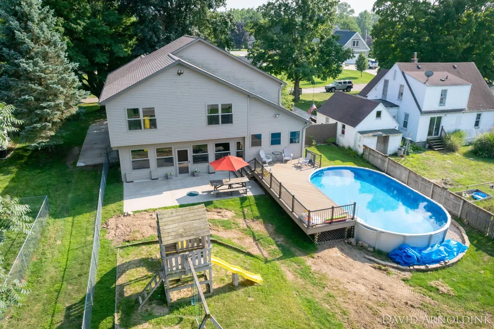 2325 Riley Court Jamestown Charter Township, MI 49426