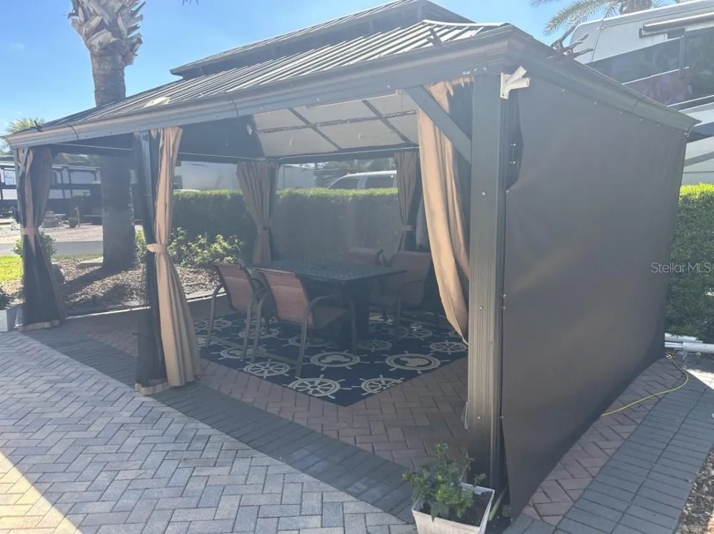 2505 PINE STREET Clermont, FL 34714