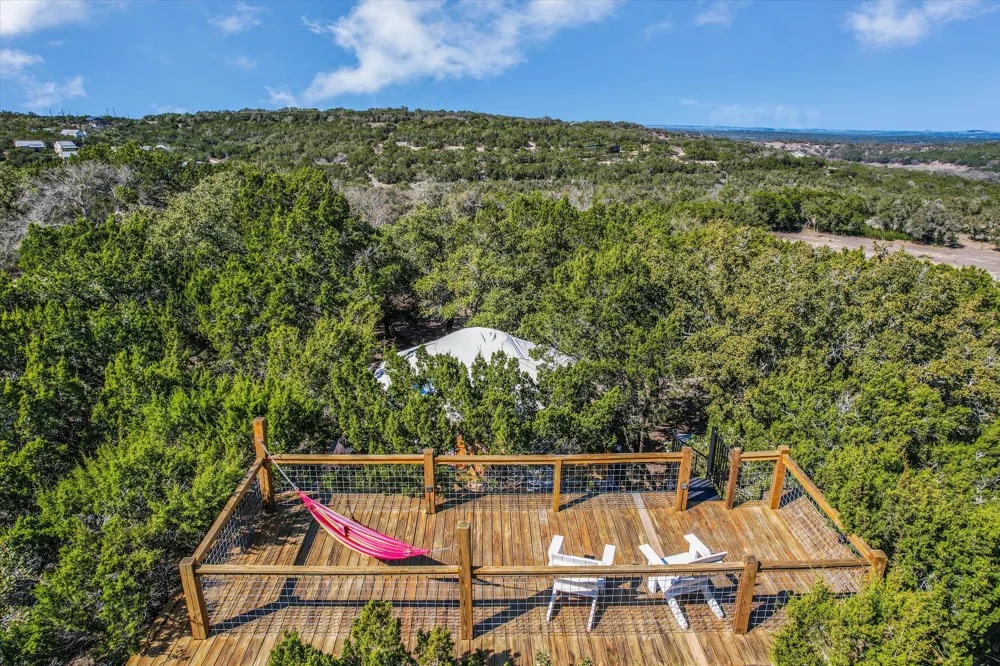 7000 McGregor Lane Dripping Springs, TX 78620