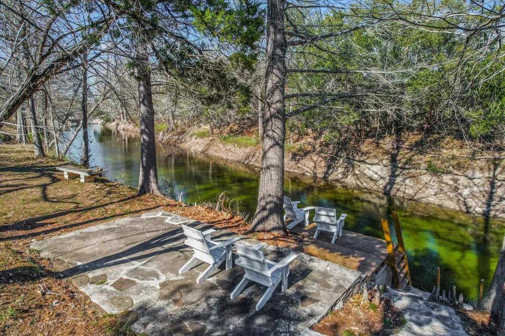 7000 McGregor Lane Dripping Springs, TX 78620