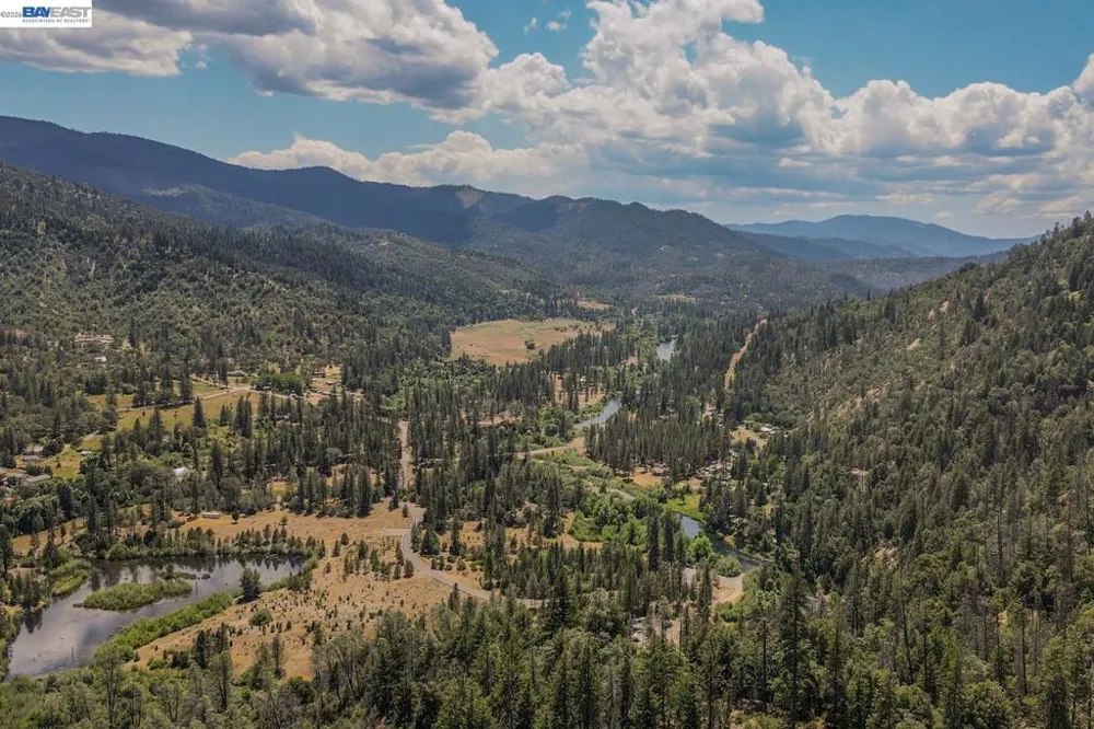 891 Salt Flat Rd Lewiston, CA 96052
