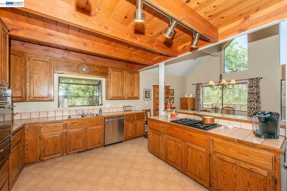 891 Salt Flat Rd Lewiston, CA 96052