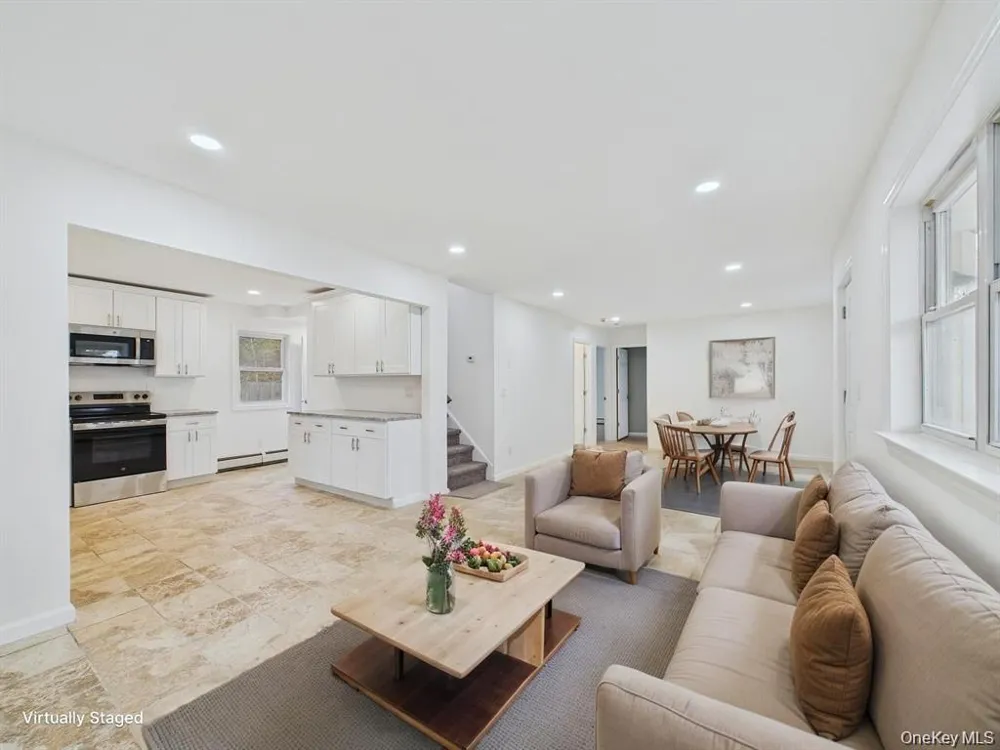 613 Bourdois Avenue Bellport, NY 11713