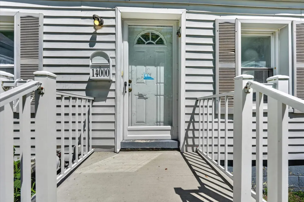 14000 Wales Street Oak Park, MI 48237