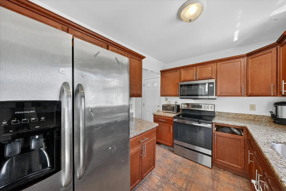 14000 Wales Street Oak Park, MI 48237