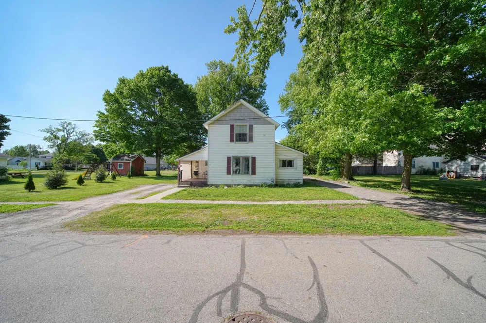118 E Chestnut Street Morenci, MI 49256