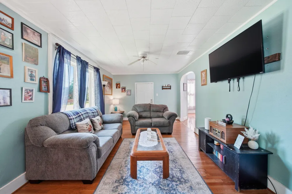 118 E Chestnut Street Morenci, MI 49256