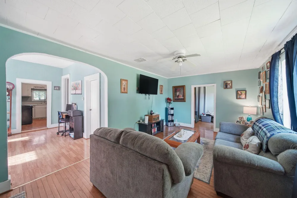 118 E Chestnut Street Morenci, MI 49256
