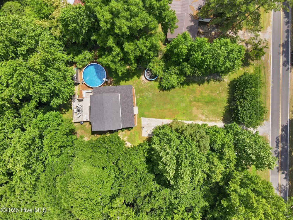 1228 Core Point Road Blounts Creek, NC 27814