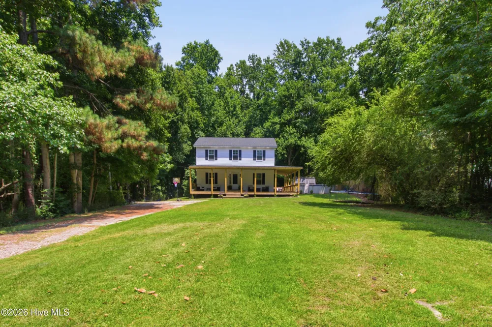 1228 Core Point Road Blounts Creek, NC 27814