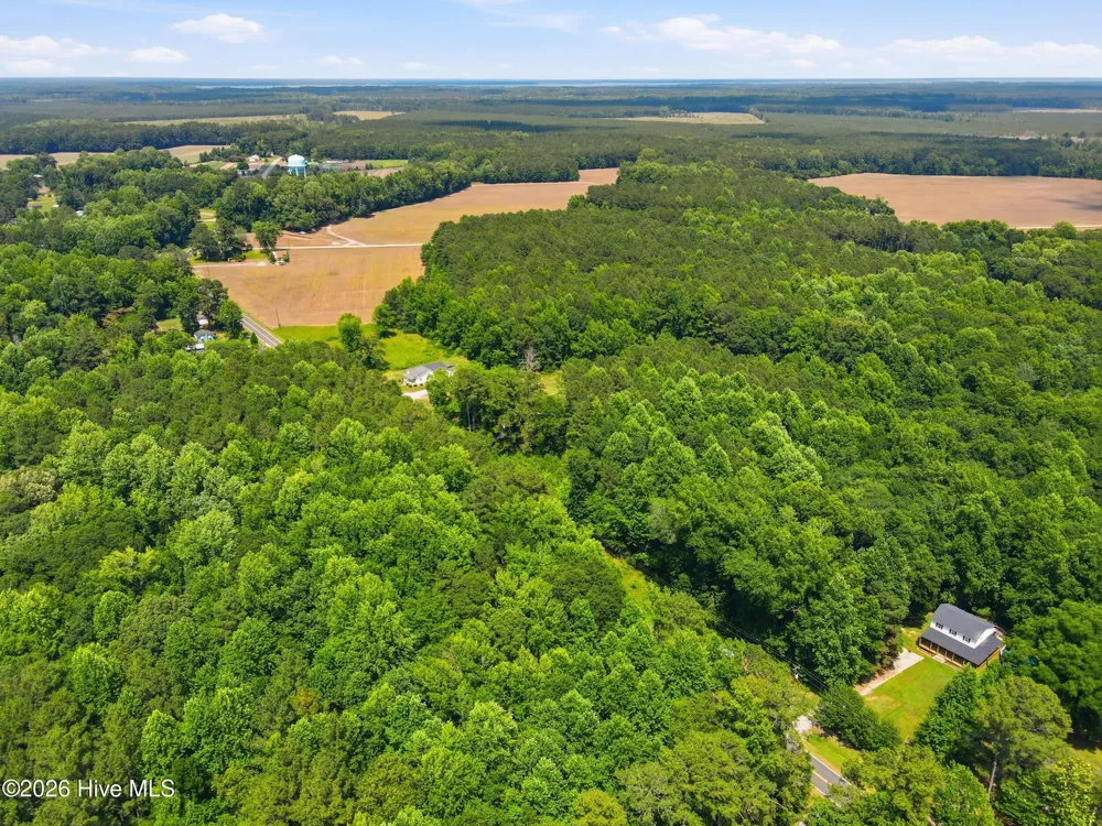 1228 Core Point Road Blounts Creek, NC 27814