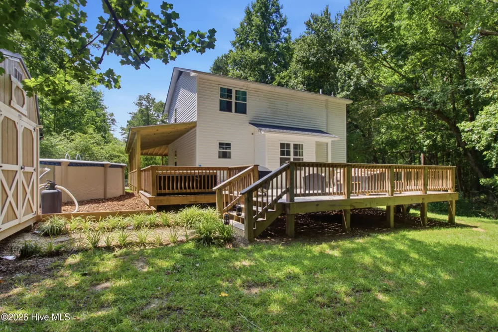 1228 Core Point Road Blounts Creek, NC 27814