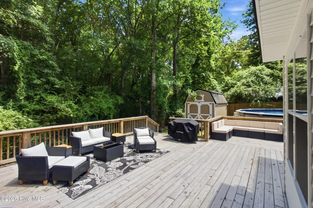 1228 Core Point Road Blounts Creek, NC 27814