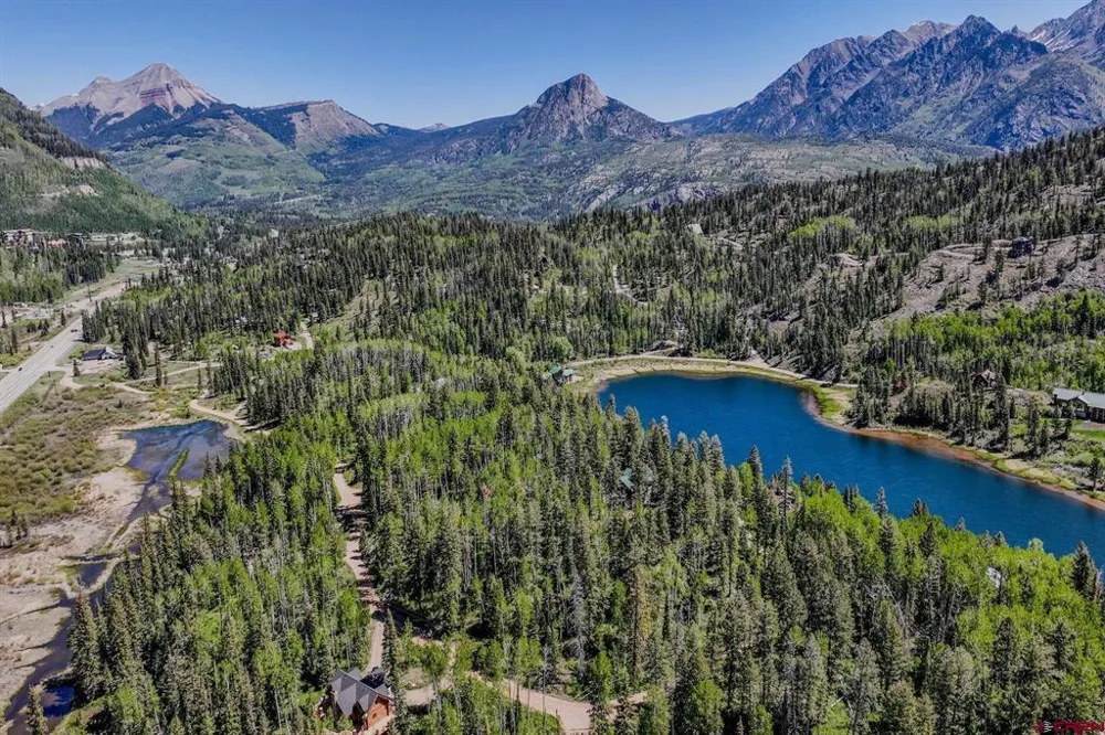 302 Beaver Circle Durango, CO 81301