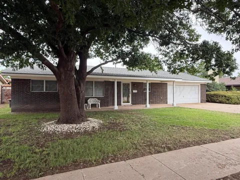 511 WILLOW AVENUE