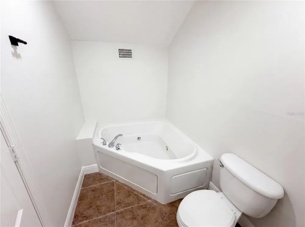 375 NORA AVENUE Merritt Island, FL 32952