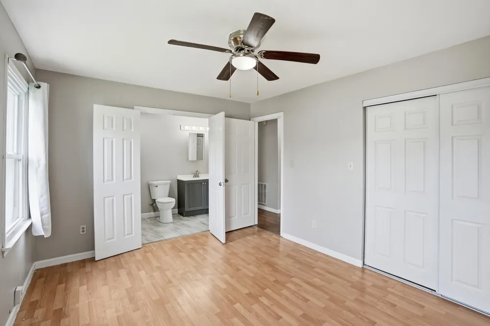 6089 Maryland Street Merrillville, IN 46410