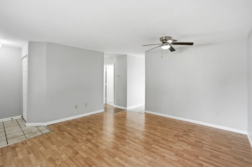 6089 Maryland Street Merrillville, IN 46410
