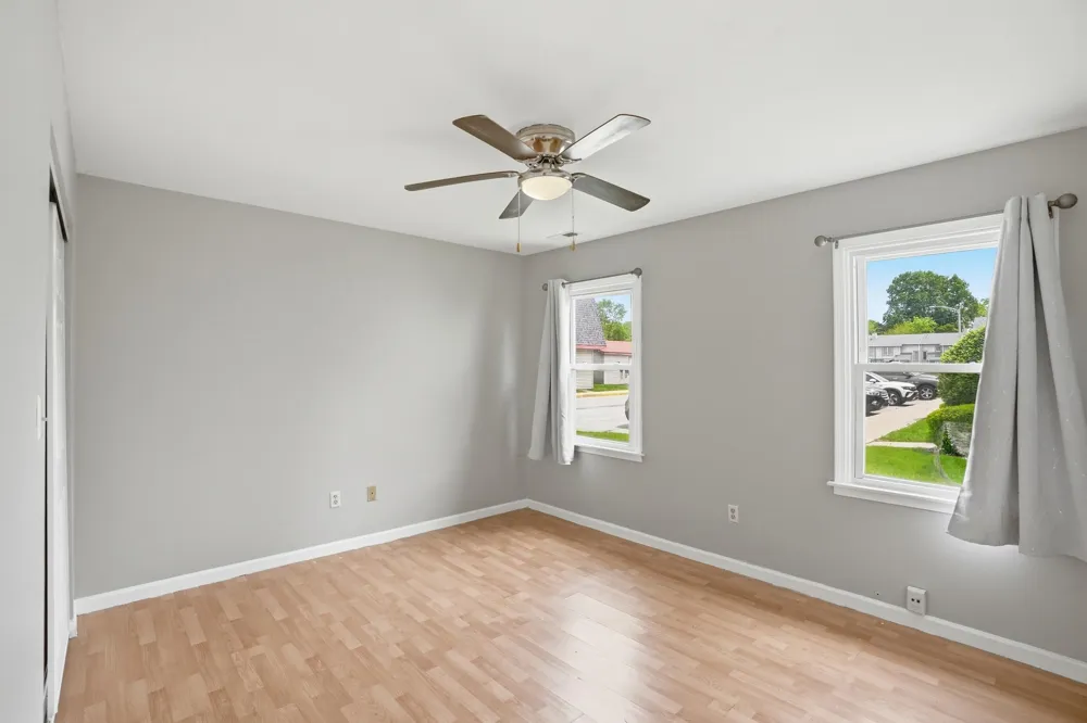 6089 Maryland Street Merrillville, IN 46410
