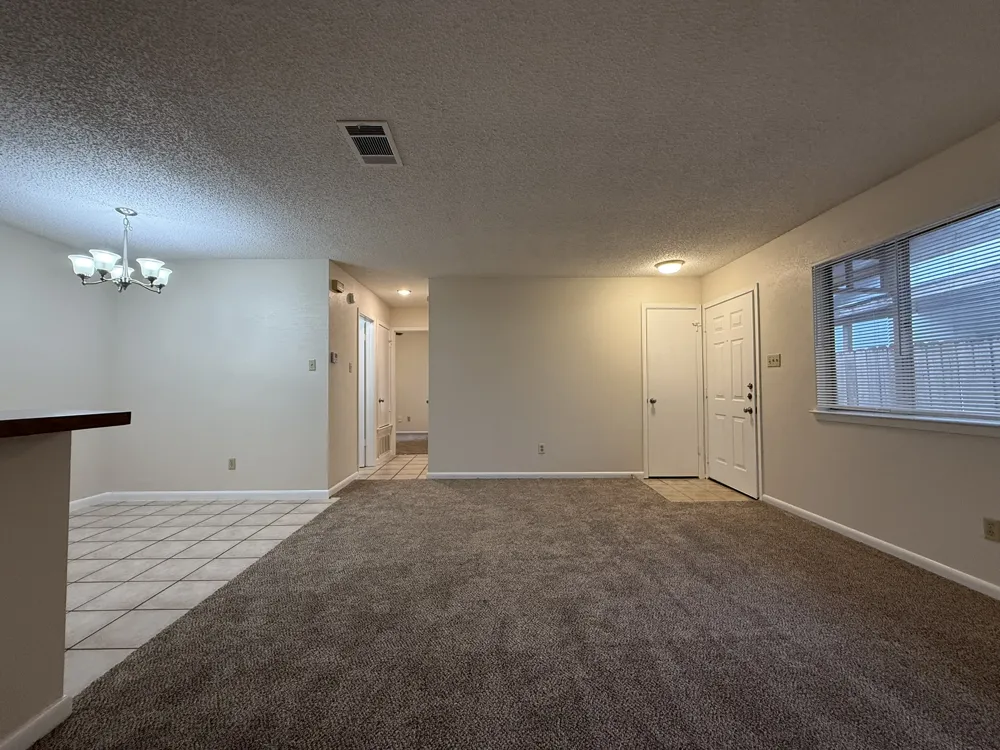 11945 Sunhillow Bend #B Austin, TX 78758