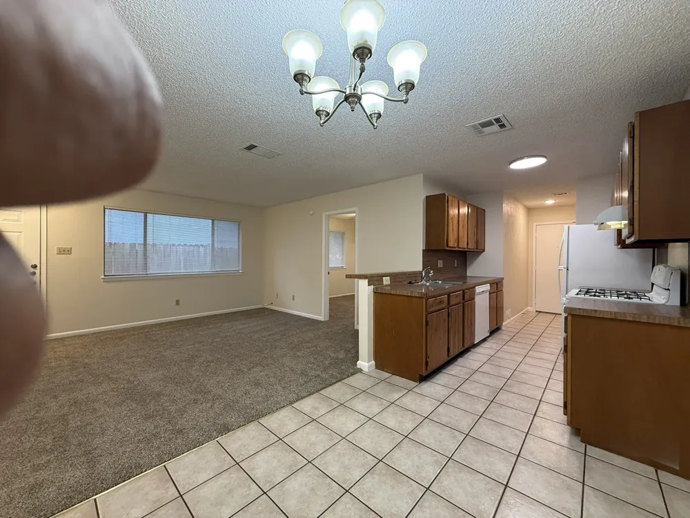 11945 Sunhillow Bend #B Austin, TX 78758