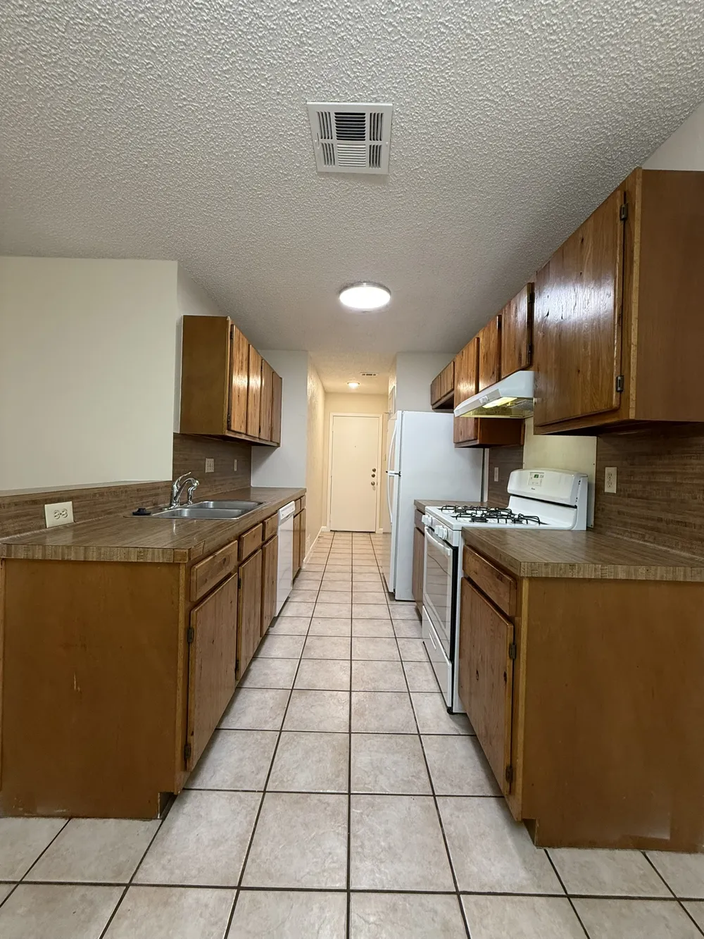11945 Sunhillow Bend #B Austin, TX 78758