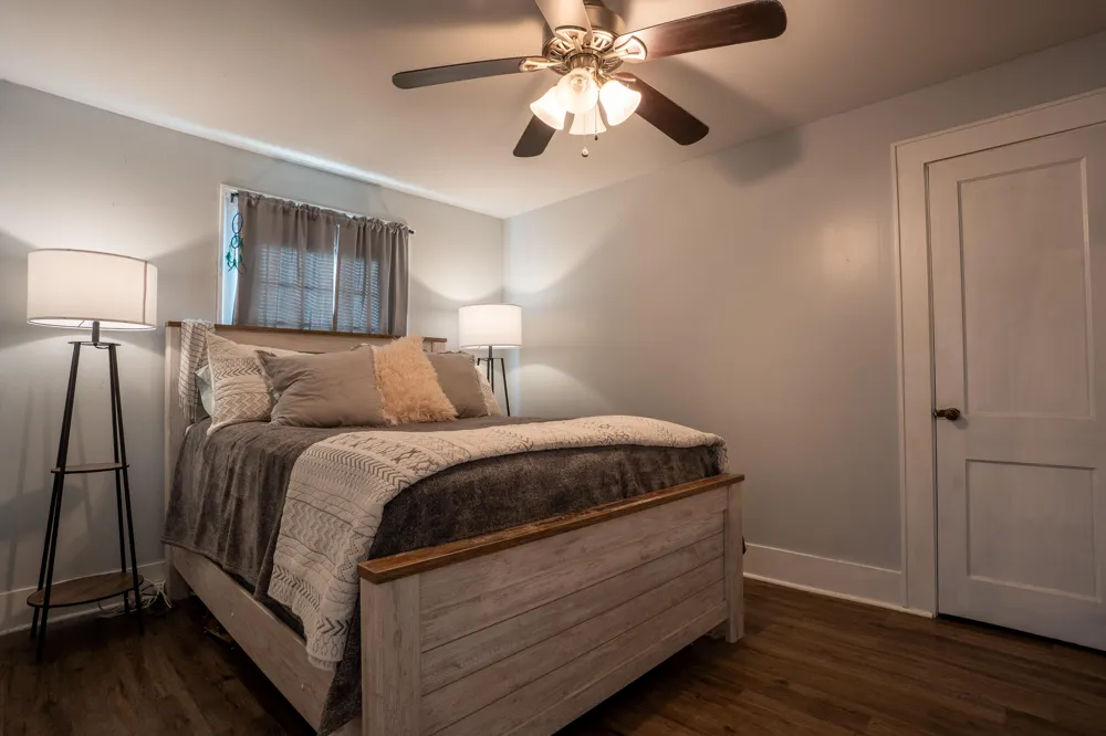 618 Elm Avenue South Pittsburg, TN 37380