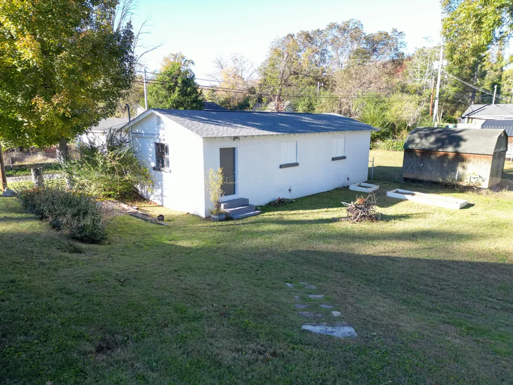618 Elm Avenue South Pittsburg, TN 37380