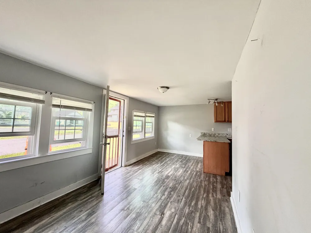 618 Elm Avenue South Pittsburg, TN 37380