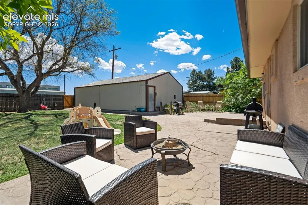 956 Boulder Street Calhan, CO 80808