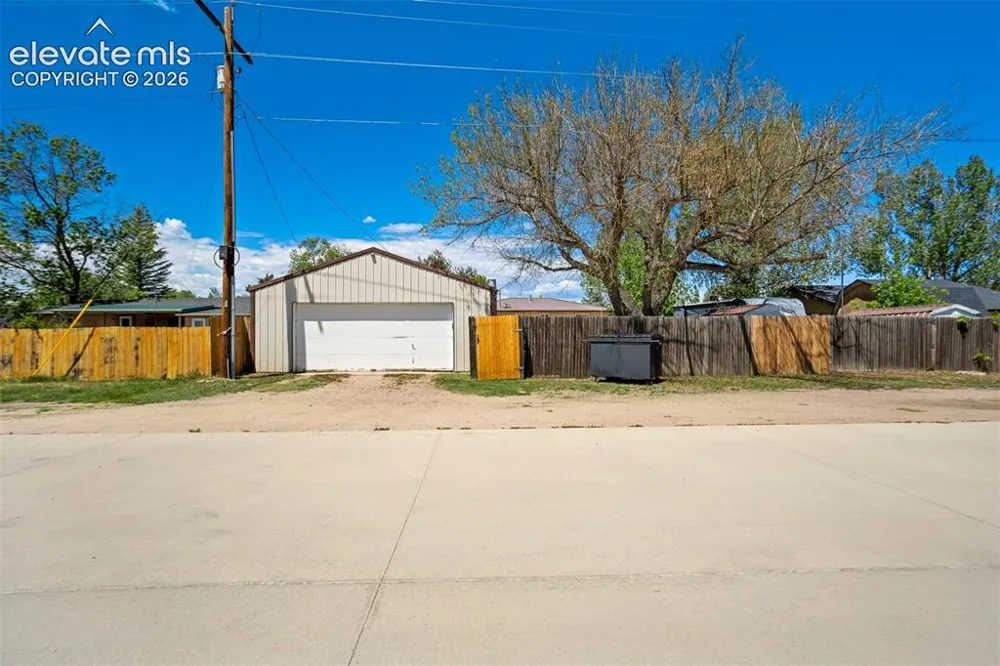 956 Boulder Street Calhan, CO 80808