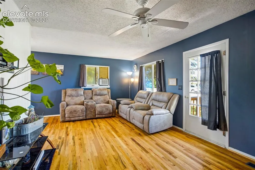 956 Boulder Street Calhan, CO 80808