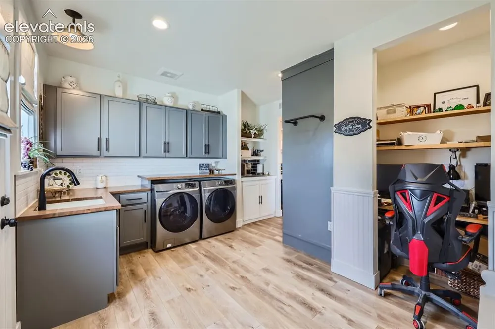8735 Palomino Ridge View Peyton, CO 80831
