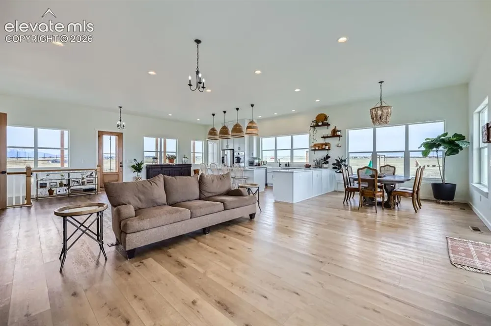 8735 Palomino Ridge View Peyton, CO 80831