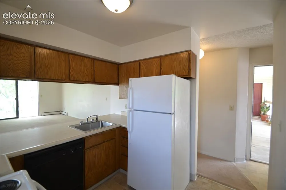 6660 W Dublin Loop Colorado Springs, CO 80918
