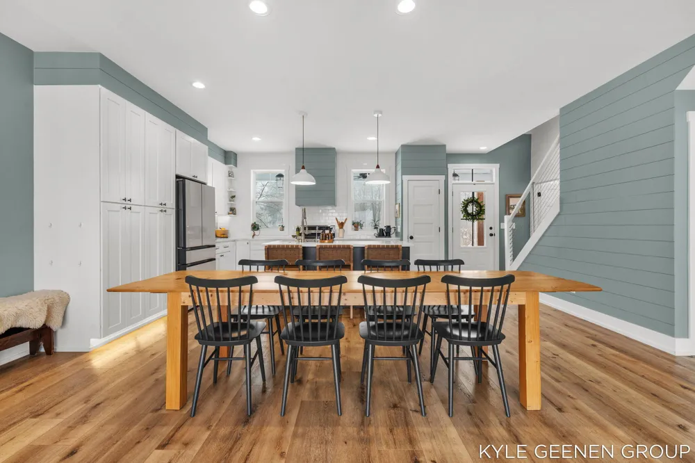 312 48th Avenue Zeeland, MI 49464