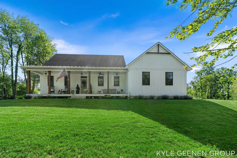312 48th Avenue Zeeland, MI 49464