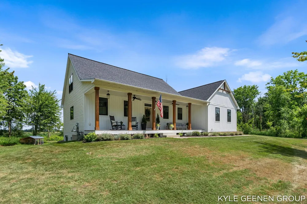 312 48th Avenue Zeeland, MI 49464