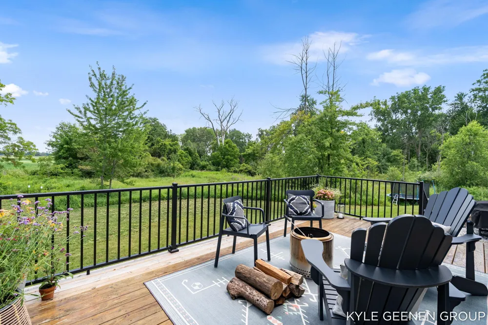 312 48th Avenue Zeeland, MI 49464