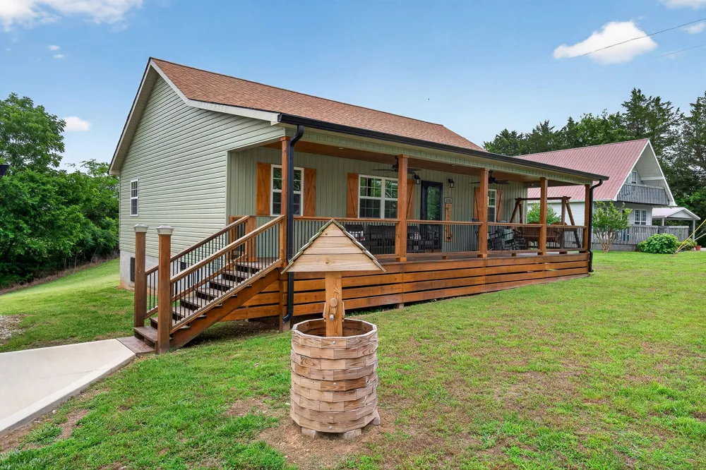 240 Dillon Ln Baxter, TN 38544