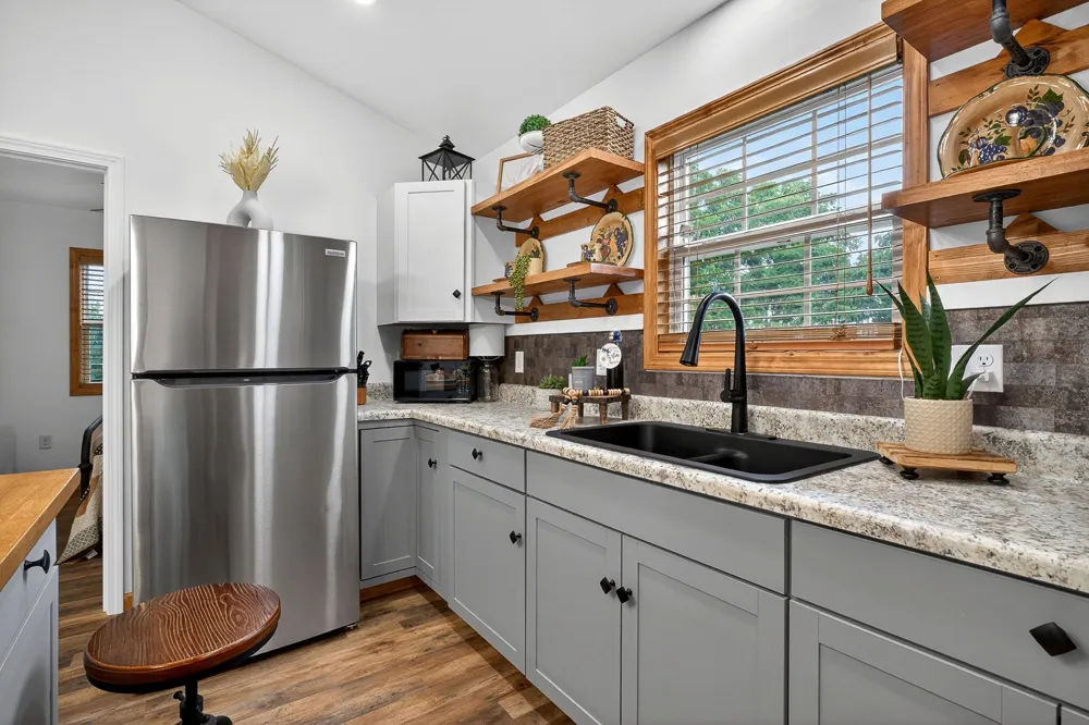 240 Dillon Ln Baxter, TN 38544